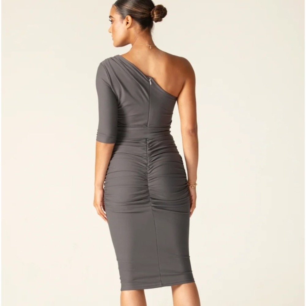 Alieva Gray One Shoulder Ruched Ponte Bodycon Belted Midi Dress XL